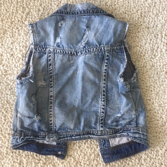 Distressed Denim Vest - Picture 4 of 6